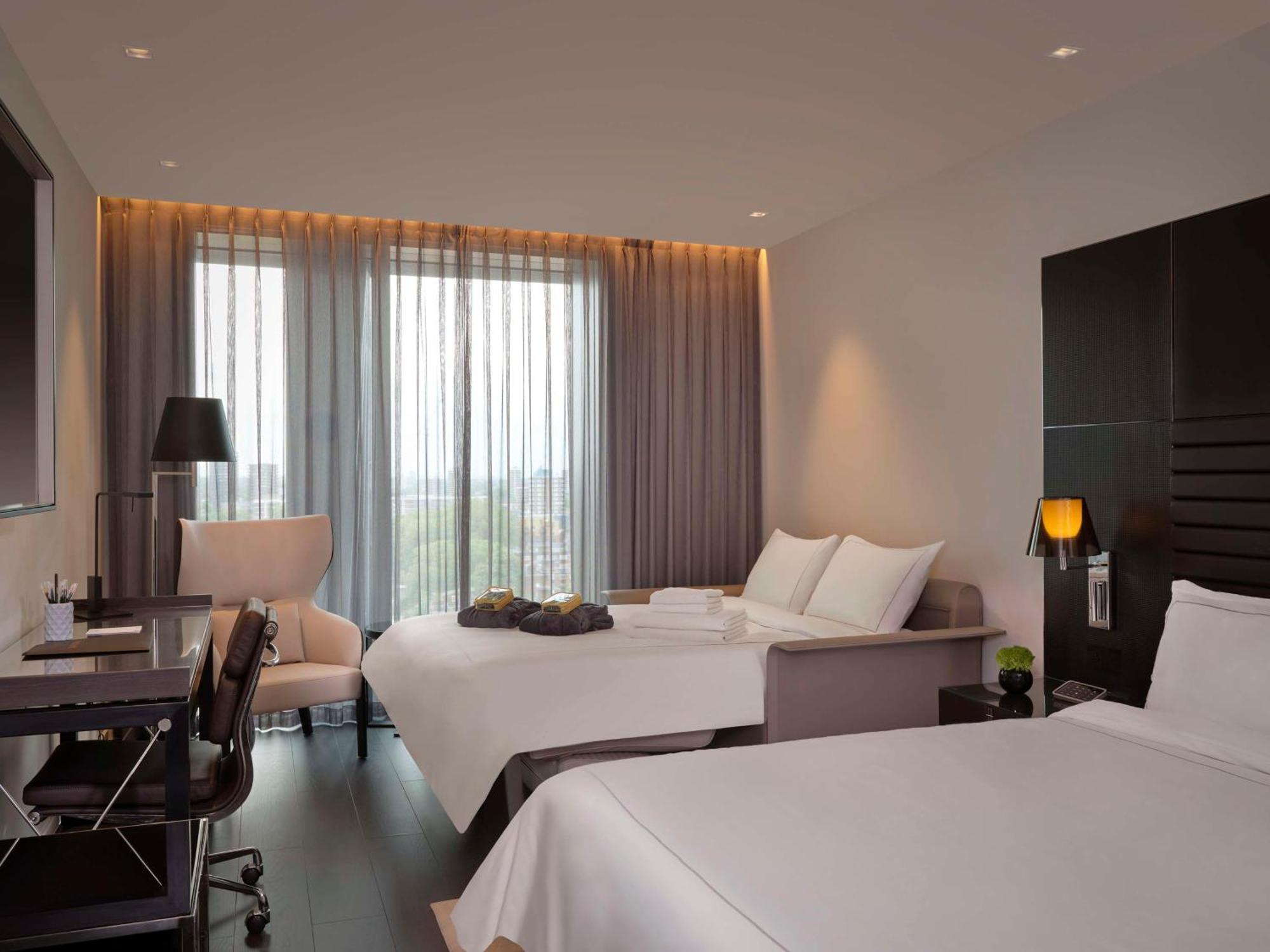 Art'Otel London Hoxton, Powered By Radisson Hotels Exterior photo